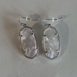 Kendra Scott Danielle White Rhodium MOP Earrings